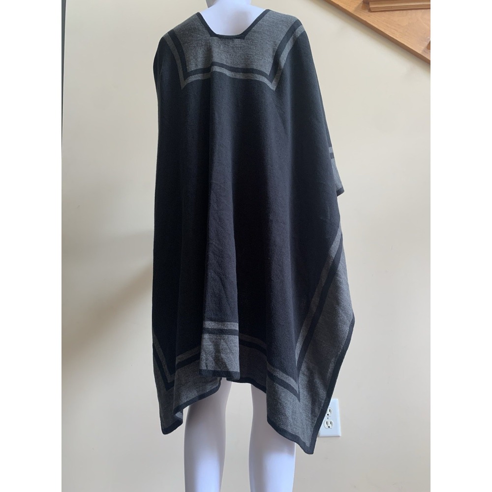 Ralph Lauren Women's Knit Ruana Poncho One Size Fits All Black & Gray - Picture 7 of 16